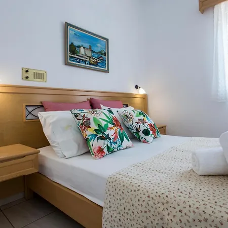 The Artemis Hotel Agia Anna (Naxos)