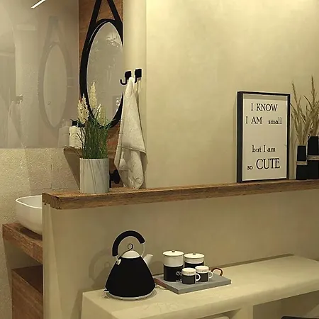 The Artemis Hotel 2*