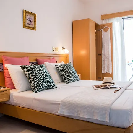 Hotel The Artemis 2*