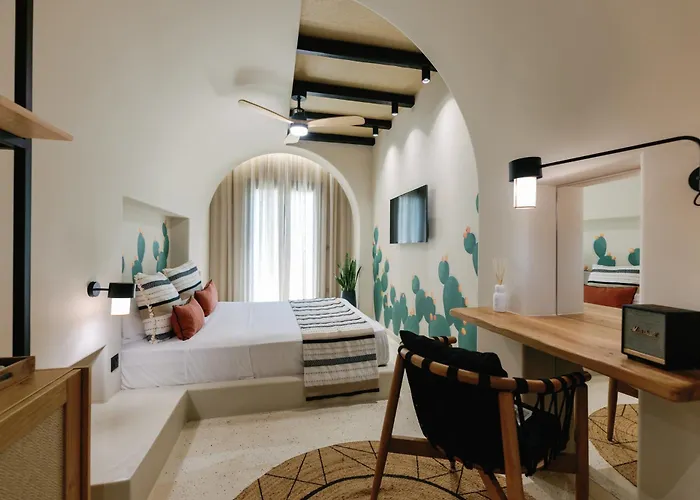 The Artemis 2* Agia Anna (Naxos)