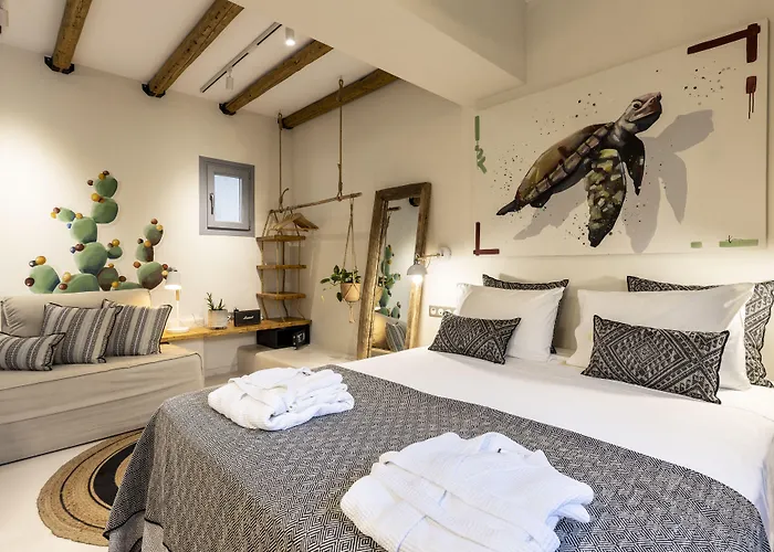 The Artemis Айя-Анна